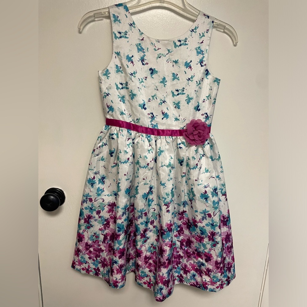 Gymboree cute and colorful dress size 8 girls.